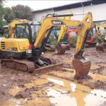 alat berat excavator untuk penggalian tanah